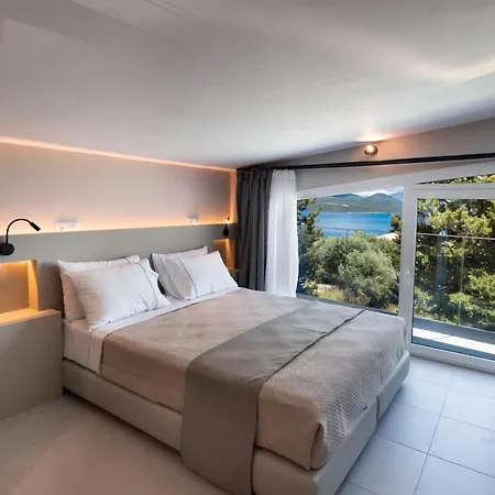 Anatoli * Никиана