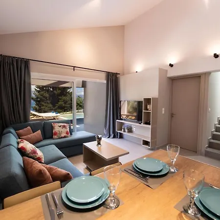 Anatoli Вилла Никиана