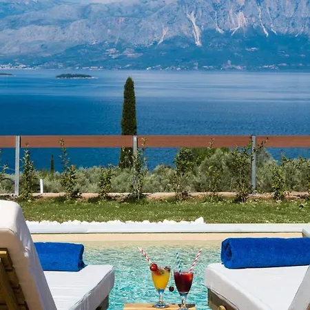 Anatoli Вилла Никиана