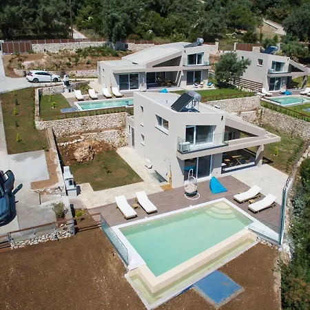 Вилла Anatoli Никиана