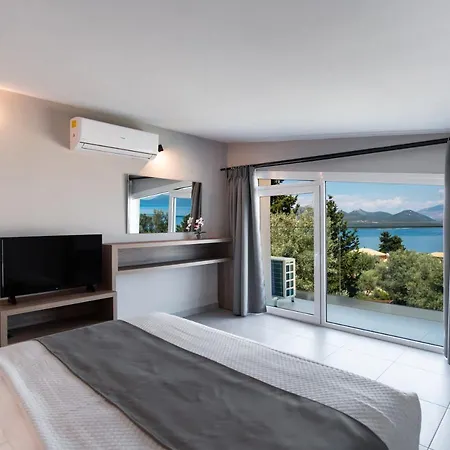 Anatoli * Никиана