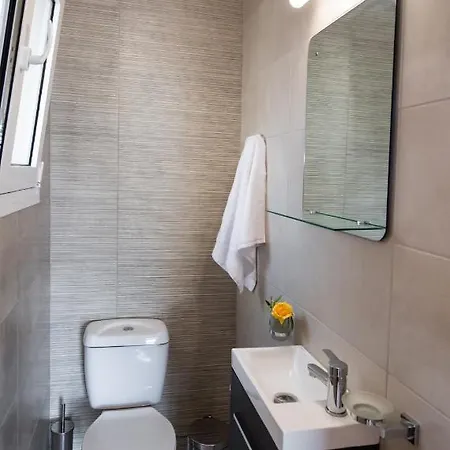 Anatoli * Никиана