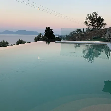 Вилла Anatoli Никиана