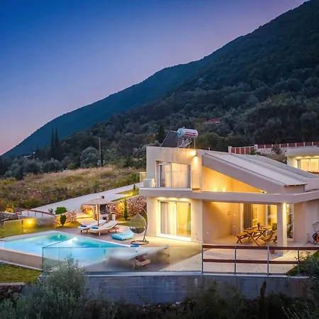 Вилла Anatoli Никиана