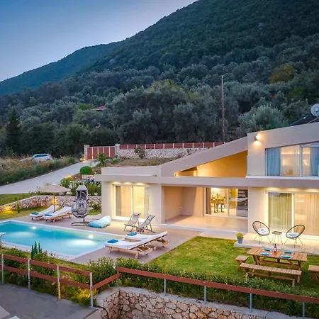 Вилла Anatoli *