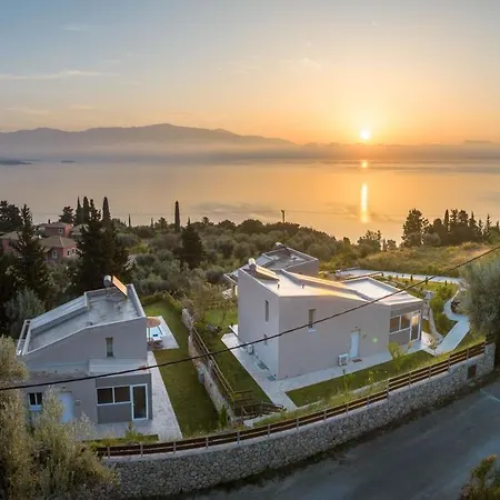 Anatoli Вилла *