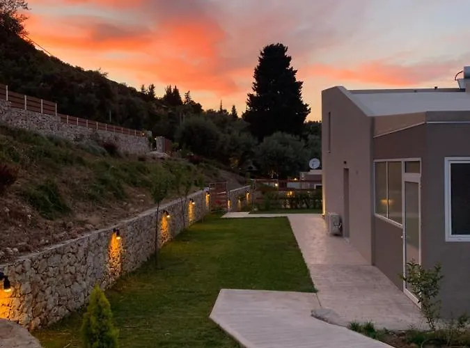 Anatoli Villa
